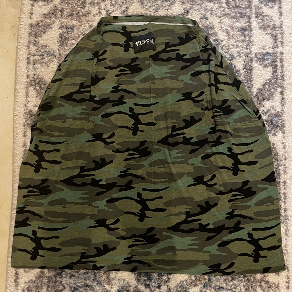Milk Snob car seat / nursing cover. Camo colored.